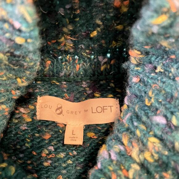 Lou and Grey Women's Green Mock Turtleneck Sweater, size Large - Picture 5 of 7